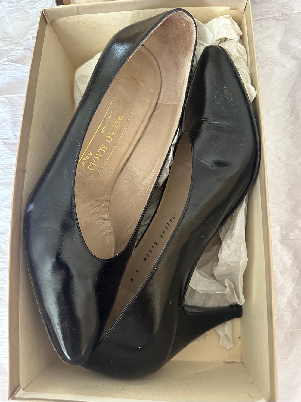Vintage Bruno Magli Black Pump 9AA